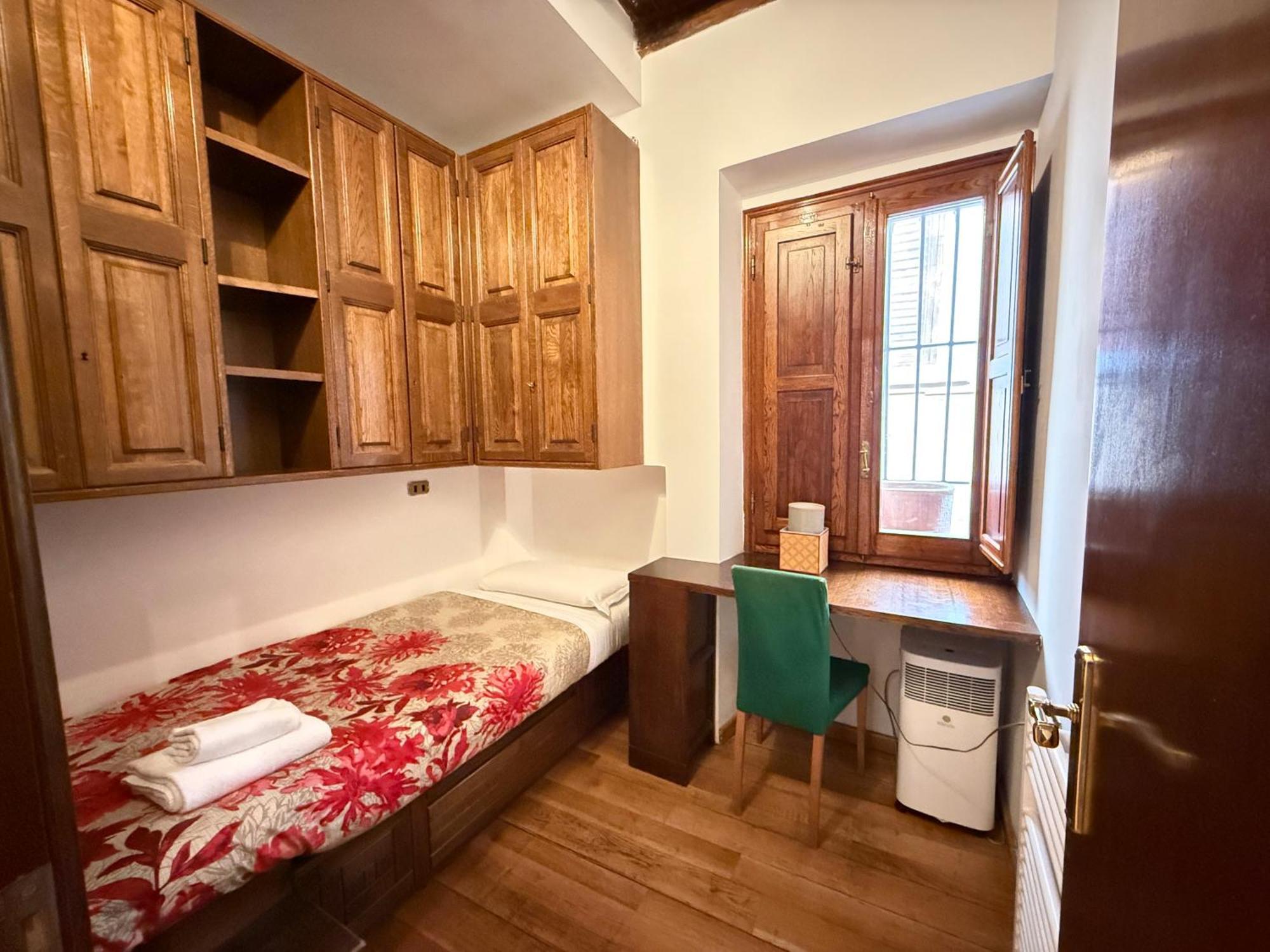 Lovelyapt Pantheon Рим Экстерьер фото
